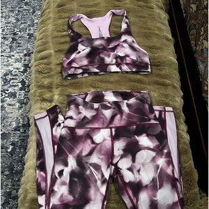 Lululemon pants and sports bra